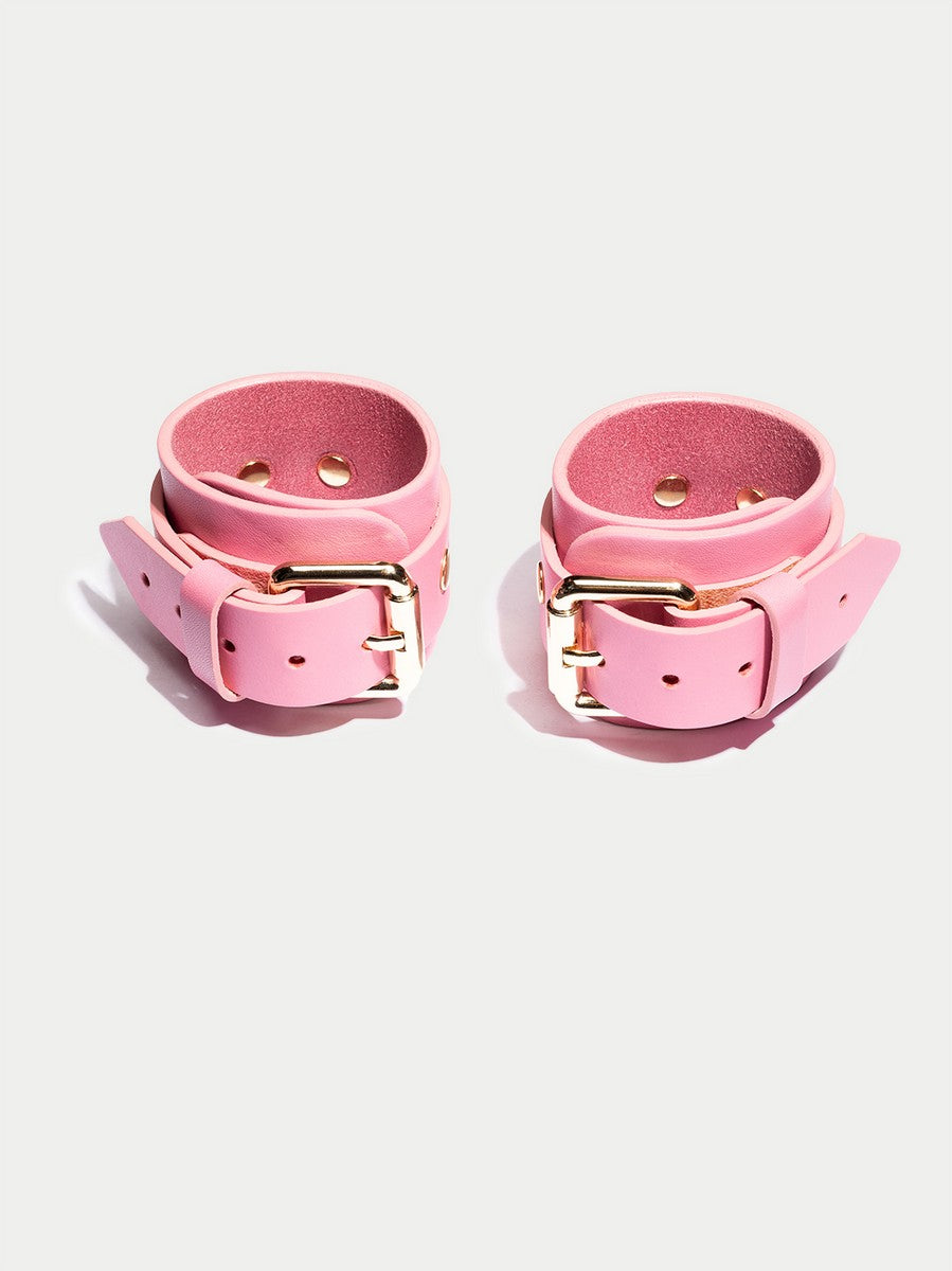 Amo Leather Cuffs in Baby Pink